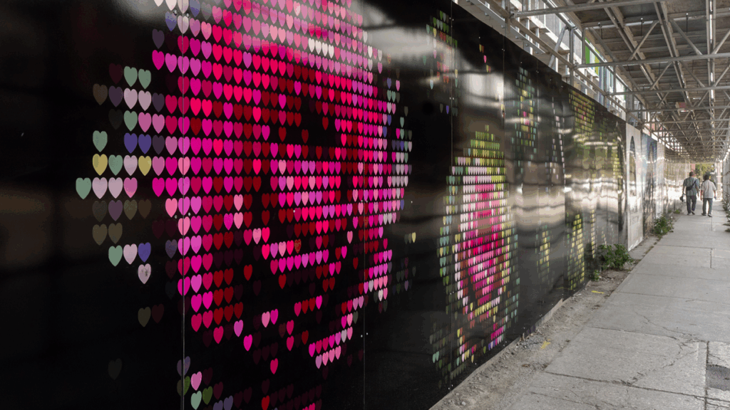 TG Hoarding Installation